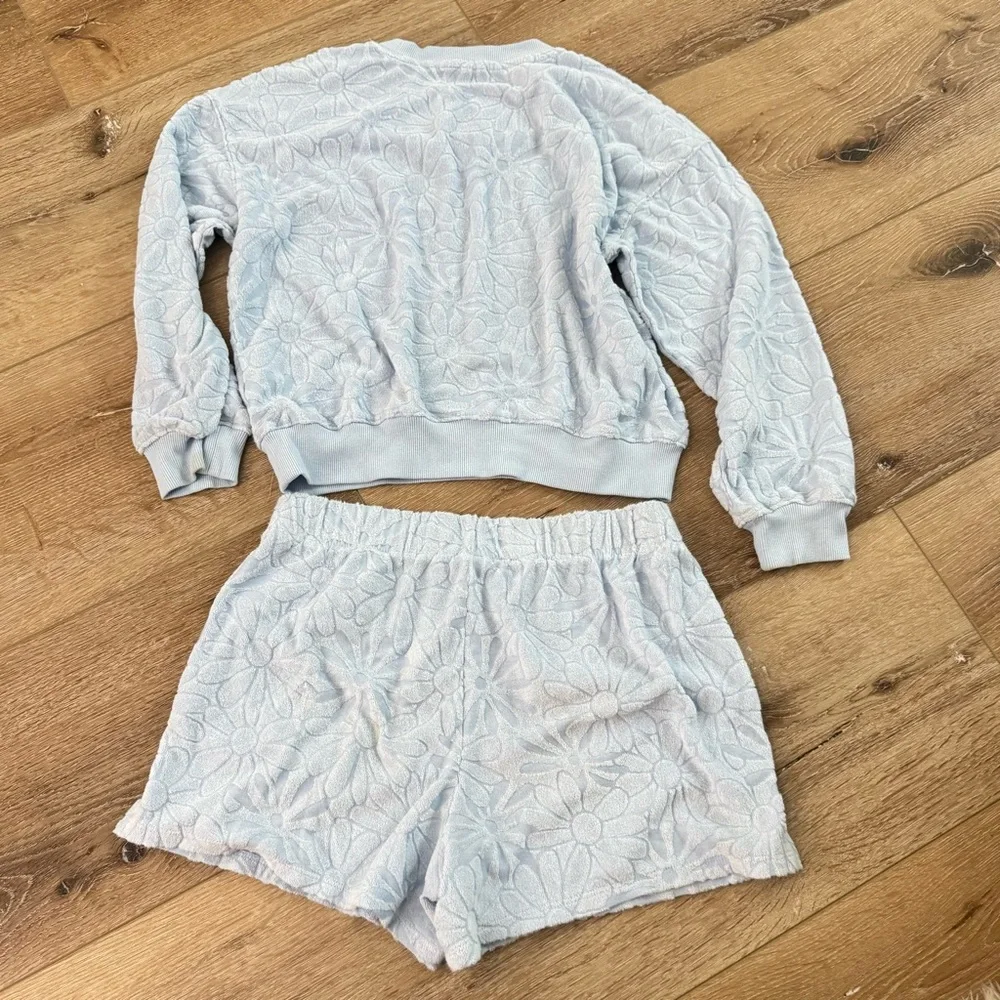 Old Navy light blue sweater short set